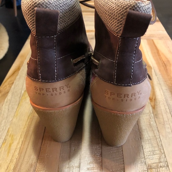 NWOT - SPERRY TOP-SIDER BAILEY WEDGES SIZE 10 - Picture 3 of 3